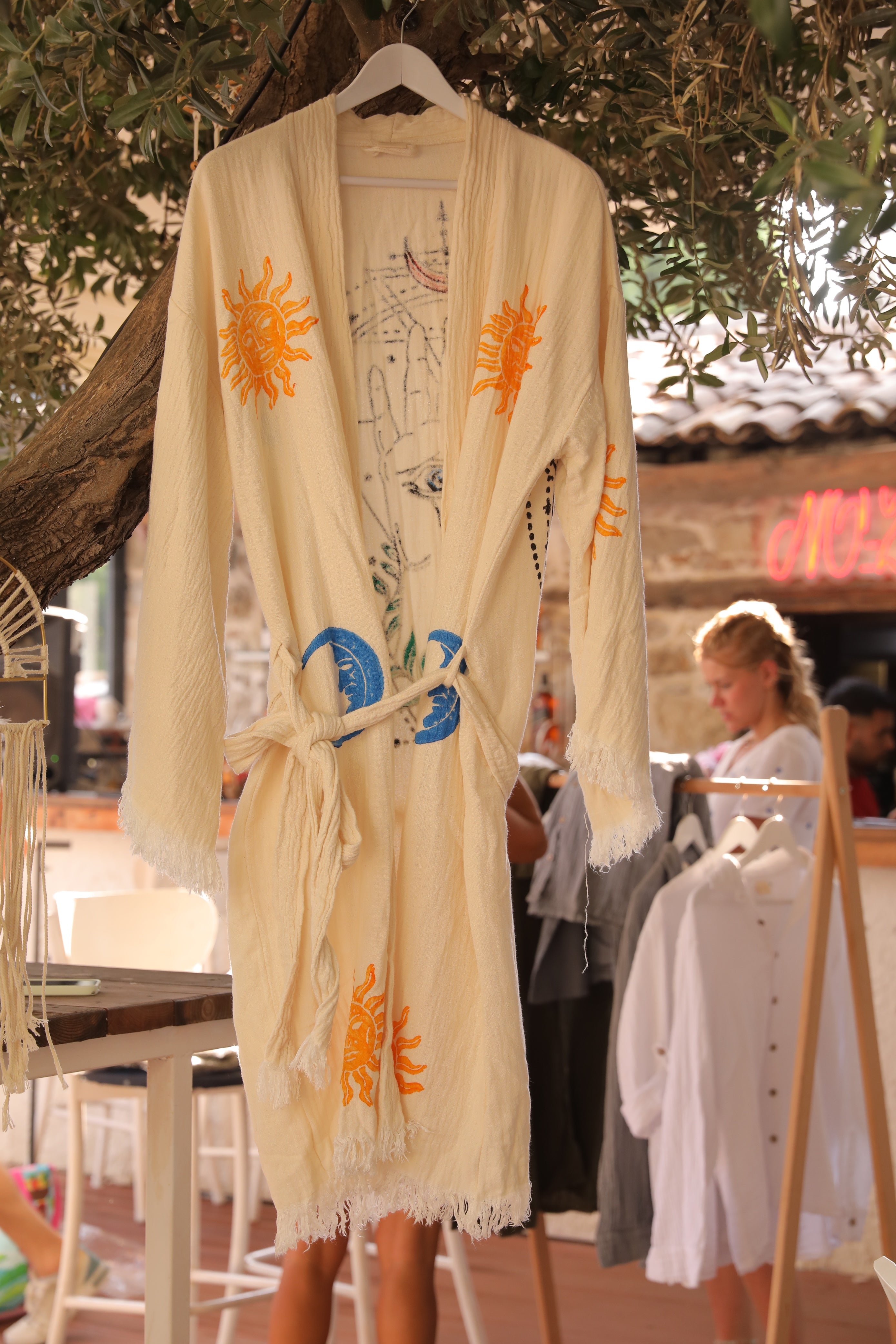 "HOLISTIC" Kimono